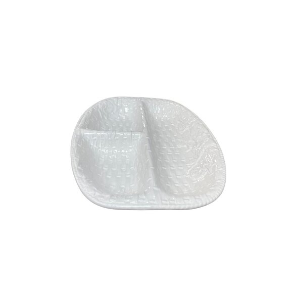 Loucarte Portugal white floral Glazed Basket weave Ceramic large serve tray SKU - Picture 2 of 12